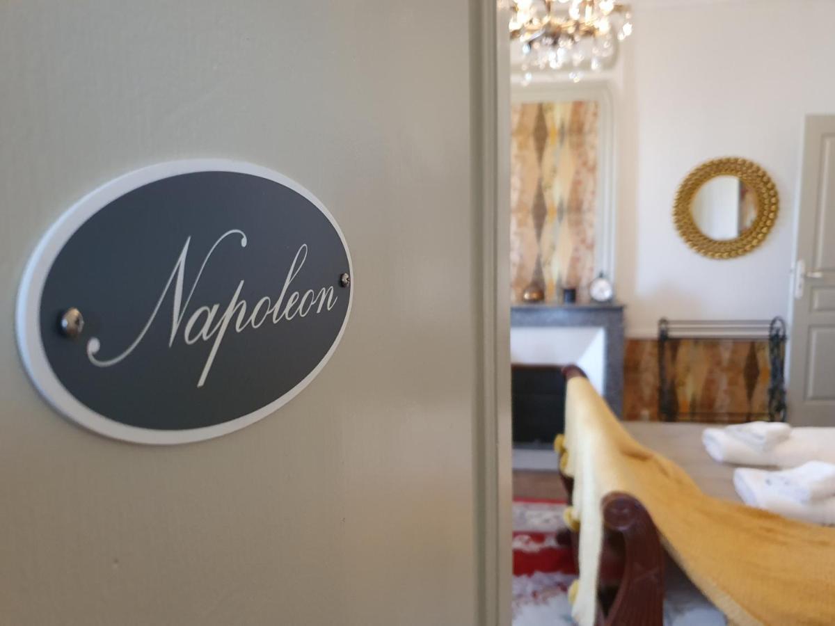 Le Logis D'Epargnes B&B And Gite Екстериор снимка