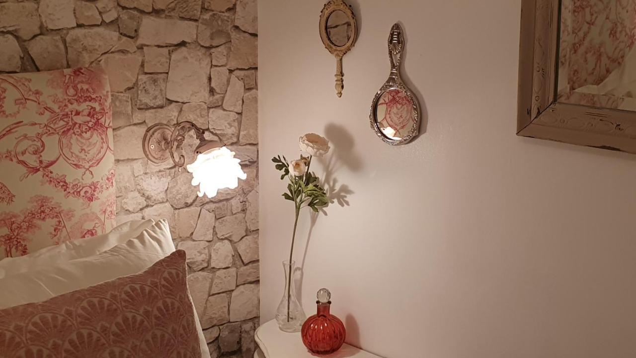Le Logis D'Epargnes B&B And Gite Екстериор снимка