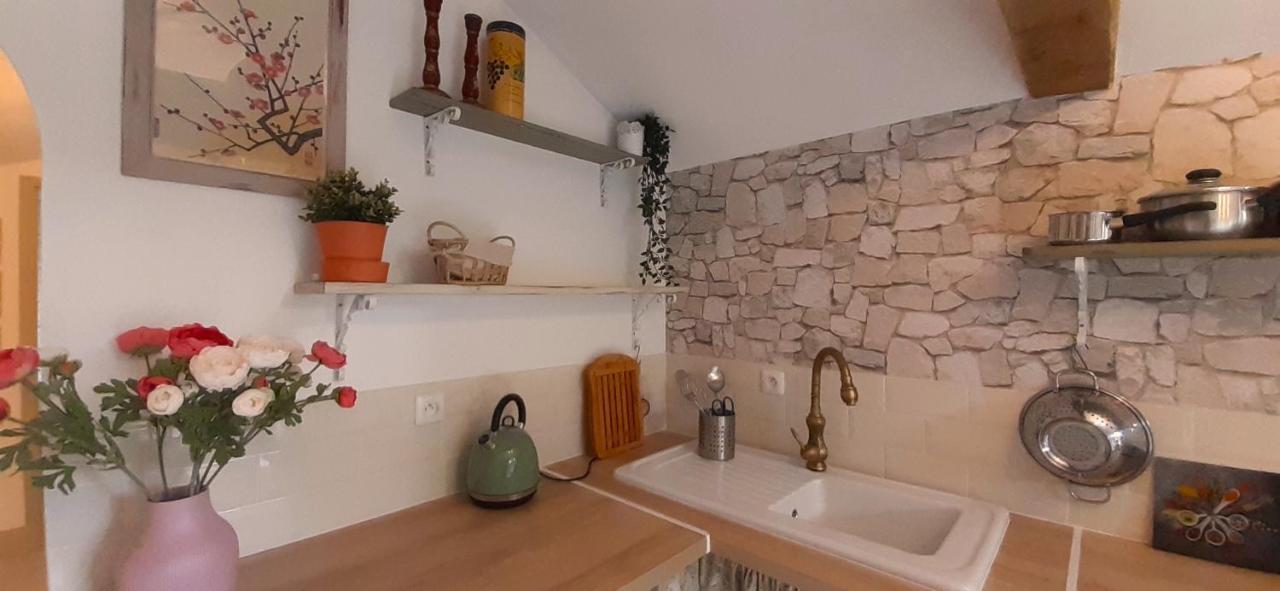Le Logis D'Epargnes B&B And Gite Екстериор снимка