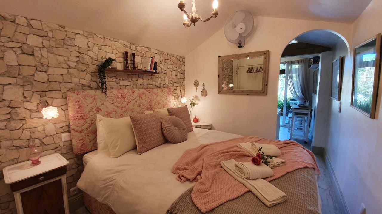 Le Logis D'Epargnes B&B And Gite Екстериор снимка